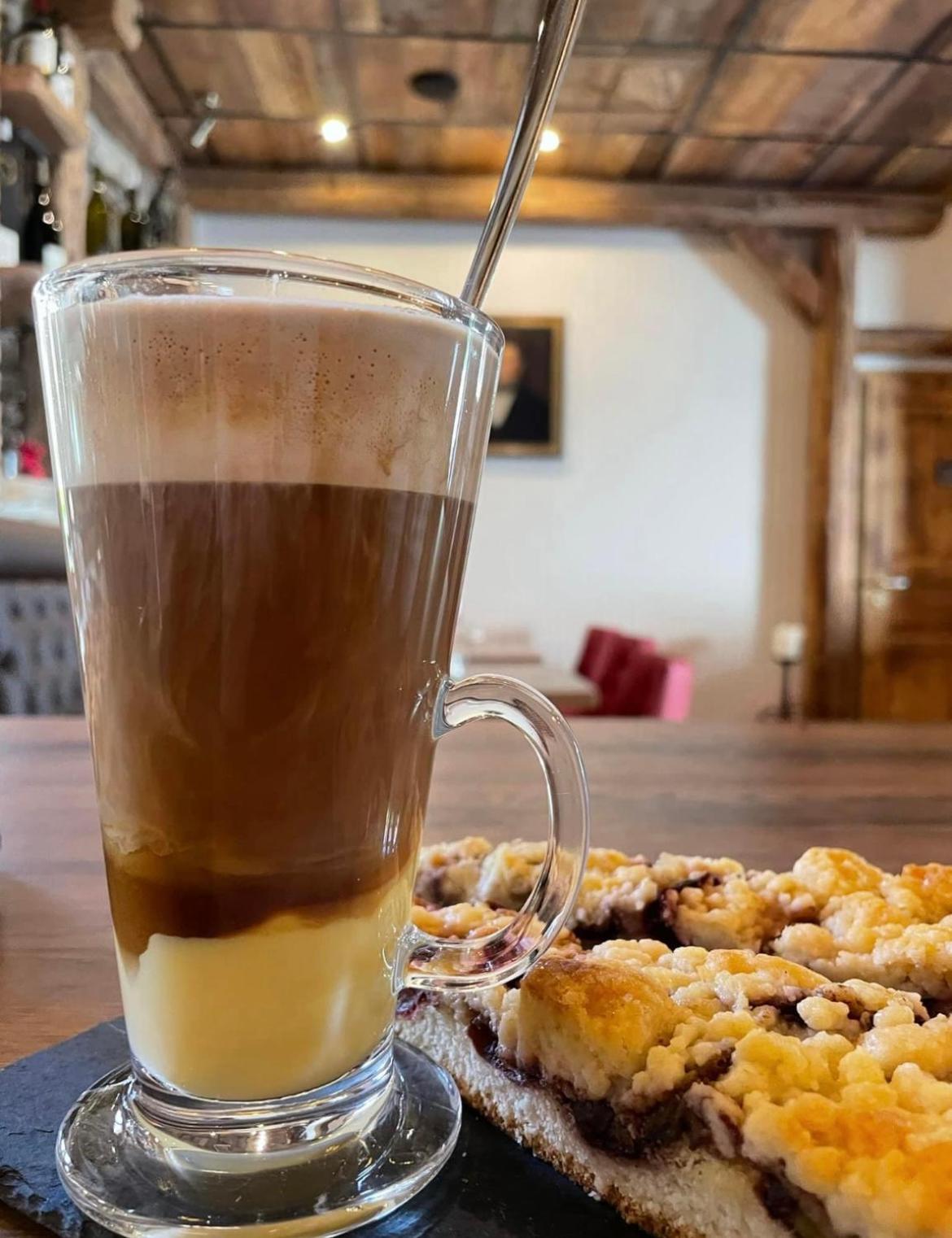 Hotel & Cafe Mohrenbrunnen 아이젠베르크 외부 사진